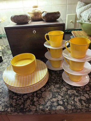 vintage Yellow melamine dinnerware set-6 Mugs And Saucers, 8 Plates, 8 Bowls - Image 1 of 4