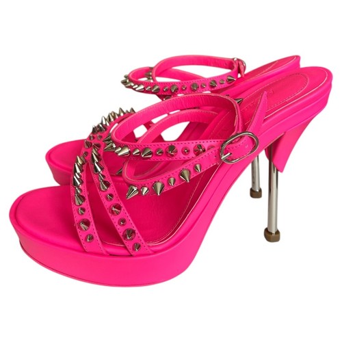 Alexander McQueen Sandali con borchie punk rosa US36 5
