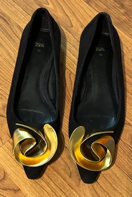 ZARA Negro SUEDE FLOWER Cuero Roseta Ballet Plano 6 36 Agotado Nuevo $119 Foto 1 de 4