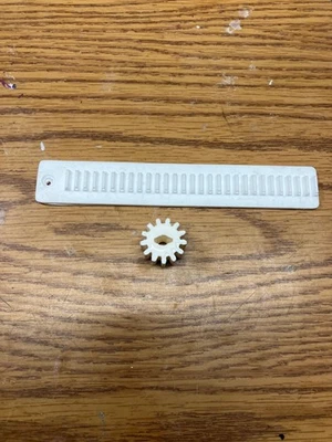 Soporte de engranajes de polipasto de rampa Tonka Foto 1 de 2