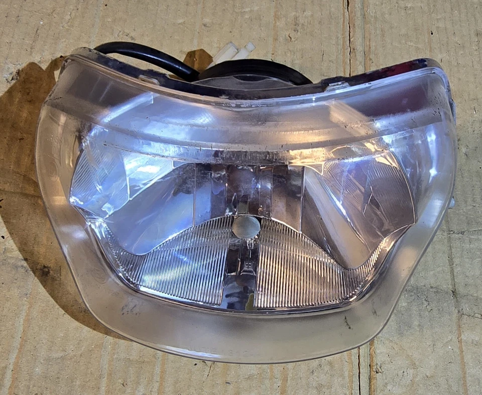 Faro Anteriore Originale Peugeot Tweet 125 150 2017 2018 2019 2020 2021  - Immagine 1 di 4