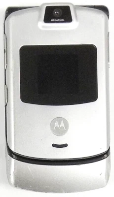Motorola RAZR V3m - Silver and Black ( Verizon ) Cellular Flip Phone - Image 1 of 3
