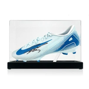 Roberto Carlos Signed Football Boot . Display Case - Picture 1 of 5