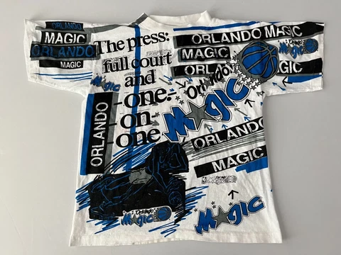 VTG AOP Orlando Magic NBA Youth T Shirt Sz M Magic Johnson T's  17.5 x 21 Cover