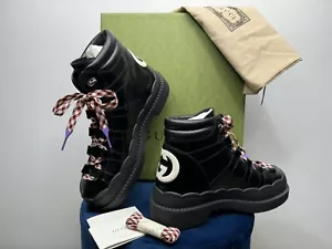 Gucci GG Herren Leder Boots Stiefel Schuhe Schwarz Monogram Gr. 42,5 (8,5) Neu - Bild 1 von 7