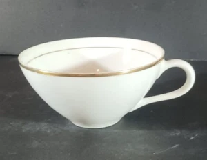 SONETT TEETASSE Fine China Japan weiß mit Goldrand - Bild 1 von 8