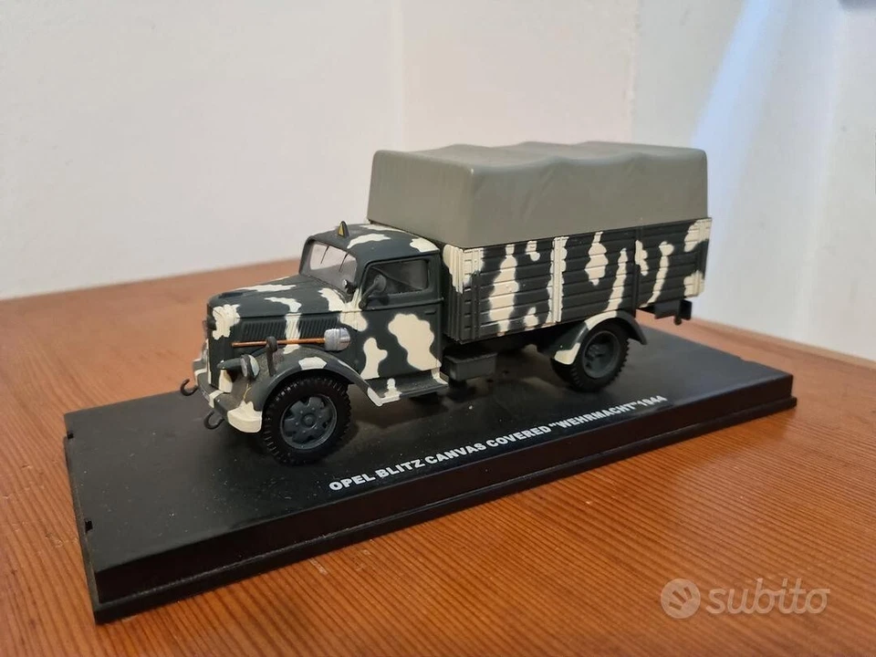 Opel Blitz Canvas Covered "Wehrmacht" 1944 Scala 1/43 Victoria Model Edicola - Immagine 1 di 1