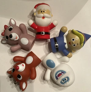 Rudolph Island of Misfit Toys- Santa & Reindeer Finger Puppets Lot 5 - Picture 1 of 7