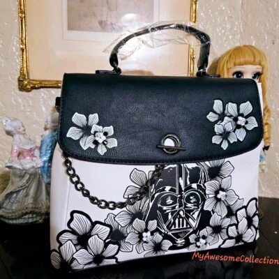 Bolso de mano Our Universe Star Wars Darth Vader Sketch Foto 1 de 4