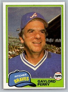 1981 Topps Traded Gaylord Perry #812 - Picture 1 of 2
