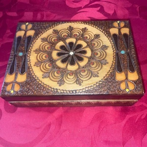 Schmuckschatulle gebraucht - Bild 1 von 5