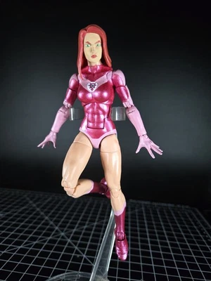Figura de acción personalizada Atom Eve Invincible 1/12 6" Foto 1 de 4
