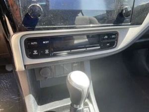 Heater Climate Temperature Control Sedan Fits 17-19 COROLLA 4789436 - Picture 1 of 14