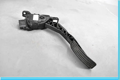 Pedal de aceleración del acelerador de gasolina 10-18 Jaguar XJ XJL con almohadilla 9X239F832AB fabricante original Foto 1 de 4