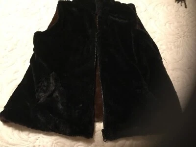 "Chaleco reversible Joan Rivers negro y marrón suave piel sintética busto M 38"" con bolsillos" Foto 1 de 2