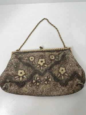 Cartera Walborg de Colección Tono Dorado Floral Vidrio Cuentas Floral Broche Beso Moneda Años 40 Foto 1 de 4