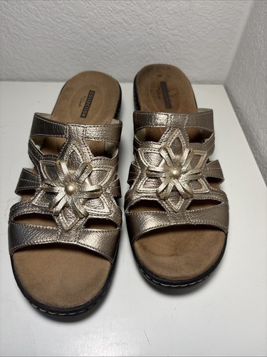 Sandali Clarks donna 8 oro pelle Delana Venna cinturino slide zeppa bassa