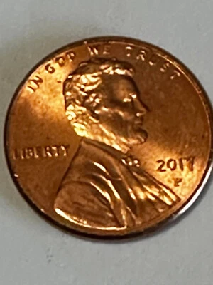 2017 P Lincoln shield penny WIDE AM reverse - Image 1 of 3