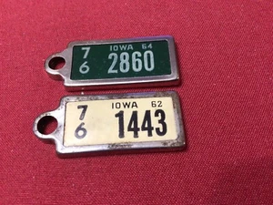 Vintage Iowa DAV Key Chain License Plates - 1962-1964 Free Shipping 62-64 - Picture 1 of 2