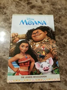 Disney Moana Book - Picture 1 of 6
