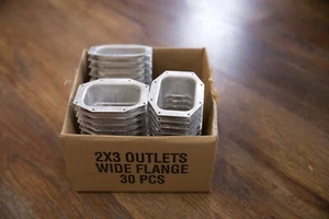 2” x 3” inch Aluminum Gutter Rectangular Drain Outlet (30 PCS) - Picture 1 of 6