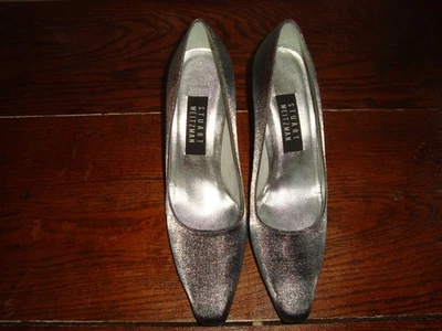 ZAPATOS DE SALÓN STUART WEITZMAN GRIS PLATA BRILLO NOCHE TACÓN ALTO 7 1/2 ¡NUEVOS SIN CAJA! Foto 1 de 4