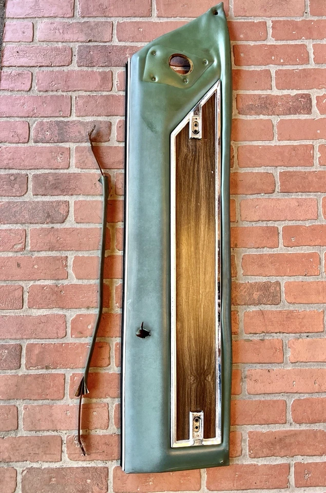 Cadillac Eldorado 1971 1972 convertible verde puerta del conductor panel superior Foto 1 de 4