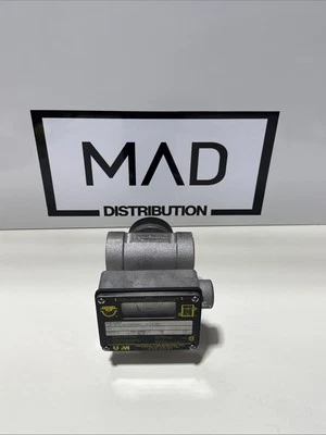 Parker MN-ASB20GM-12-235V.85-L1BNL Universal Flow Meter - Image 1 of 4