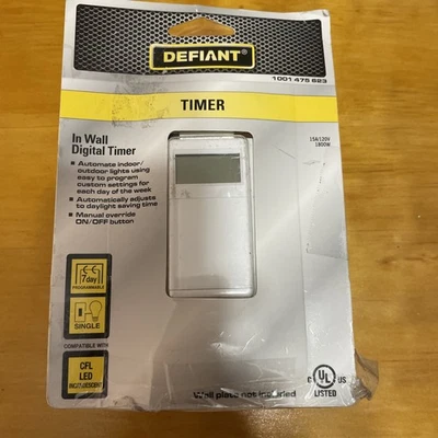 Interruptor temporizador digital de ajuste de luz diurna de 3 vías en pared Defiant de 15 amperios. Caja abierta. Foto 1 de 4