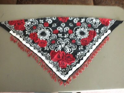 Pañuelo Reutilizado Reciclado a Collar Bufanda NA Western Rosas Rojas Encaje Cuentas Tri Foto 1 de 2