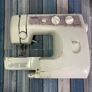 Brother Sewing Machine LS-1717P For Parts Not Working : Being Sold AS-IS - Picture 1 of 15