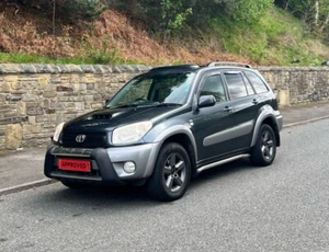 TOYOTA RAV4 D4D DIESEL 4X4 XT3 WOW - Picture 1 of 11