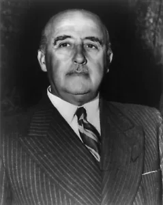 8" x 10" Photo Francisco Franco y Bahamonde,1892-1975 - Picture 1 of 1
