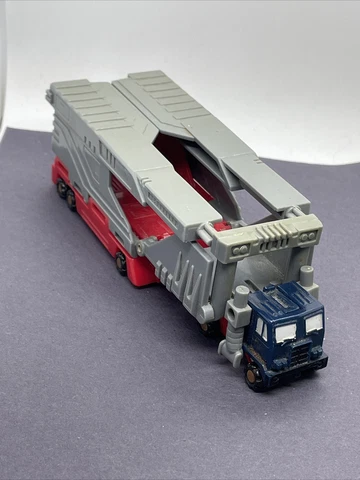 Transformers G1. 1989 Micromaster. Overload. Tight Transformation Cover