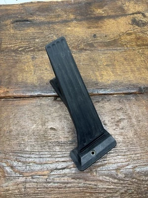 Conjunto de pedal acelerador de gasolina BMW E90 E60 E70 F10 550i 2011-2013 6852644 OEM Foto 1 de 4