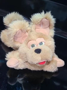Juguete de peluche de colección 1997 Trendmasters DOGZ bronceado cachorro perro nuevo con etiquetas Fuzzy Beanz - Imagen 1 de 9
