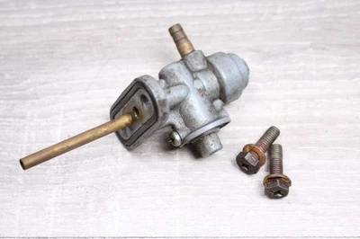 Kraftstoffhahn Benzinhahn Kawasaki Z 400 A Twin KZ400A 77-78 - Bild 1 von 2