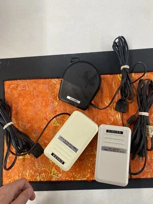 Baby Lock Sergers (actual) y máquina de coser Kenmore modelo de control YC-50 Foto 1 de 3