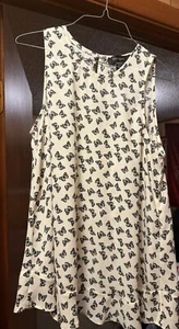 Neu ohne Etikett - Karen Kane Schmetterling Rüschen Tanktop Größe Medium - Bild 1 von 4