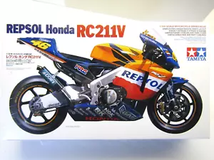 Tamiya 1:12 Scale Repsol Honda RC211V 2002 Rossi/Ukawa Model Kit # 14092 Sealed - Picture 1 of 7