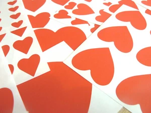 Pegatinas, etiquetas, corazones pegajosos de tamaño mixto de color rojo en forma de corazón - Imagen 1 de 1