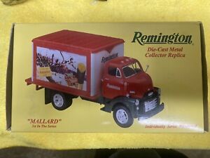 1994 First Gear 101082 Remington Mallard 1st in the series Die Cast Truck  NIB