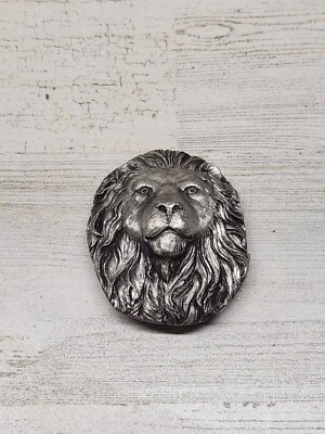 Hermosa hebilla de cinturón cabeza de león de latón bergamota J-145 vintage 1978 Foto 1 de 4