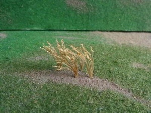 MP Scenery Products 70143 - HO Scale - Brown Wheat - 1" Height, 32/pk - Picture 1 of 1