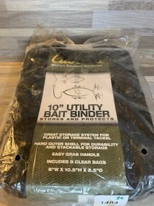 Cabelas Bait Binder With 1 Zipper Compartment and 8 Ziplock storage pages - Picture 1 of 4