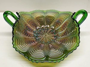 Vintage GRÜNER KARNEVAL GLAS 7" PFAU KORB SCHÜSSEL BONBONIERE GRIFFE - Bild 1 von 6
