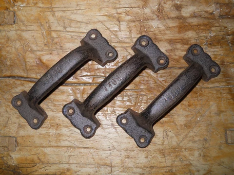 4 Cast Iron Antique Style RUSTIC Barn Handle, Gate Pull, Shed / Door Handles Cover