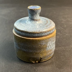 Small Studio Art Pottery Blue Brown Salt Cellar Jar Signed Lidded Trinket Dish - Picture 1 of 9