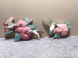 Vintage Burwood Plastic Hummingbird Wall Plaques Set Of 2 - Picture 1 of 4
