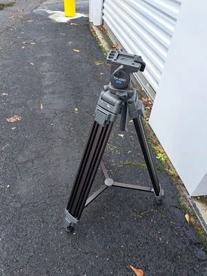 Trípode profesional Libec TH-650 DV con bolsa de transporte excelente estado Foto 1 de 4